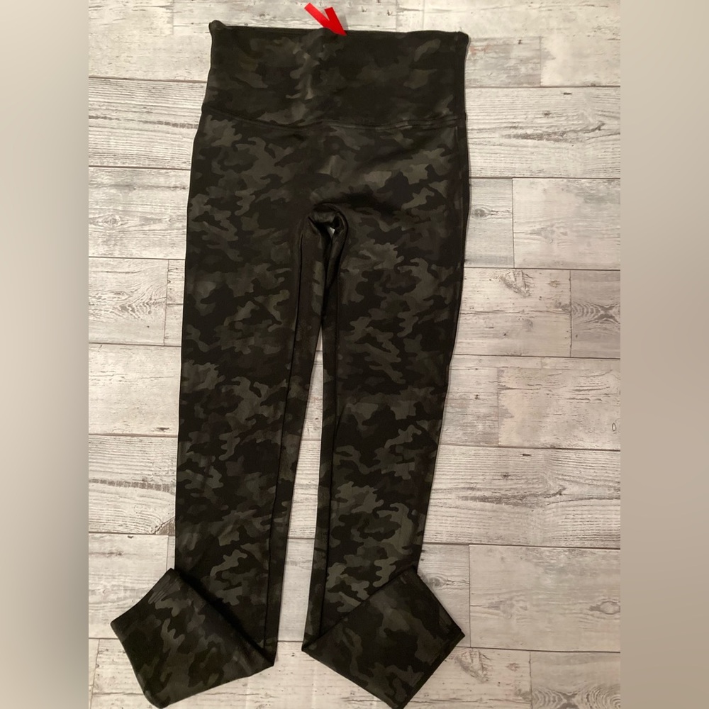 SPANX Faux Leather Camo Leggings - Picture 2 of 3